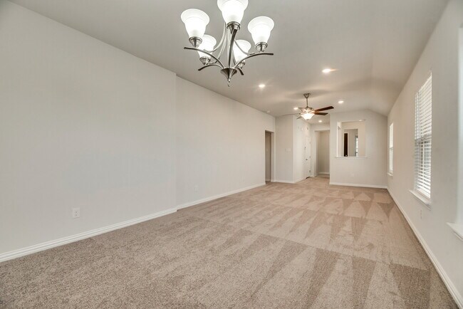 Building Photo - Perfect 3 bed 2 bath in new development in...