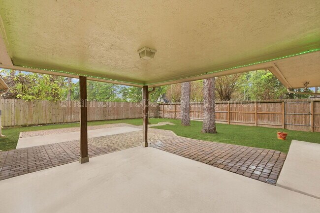 Building Photo - 12635 Ivyforest Dr