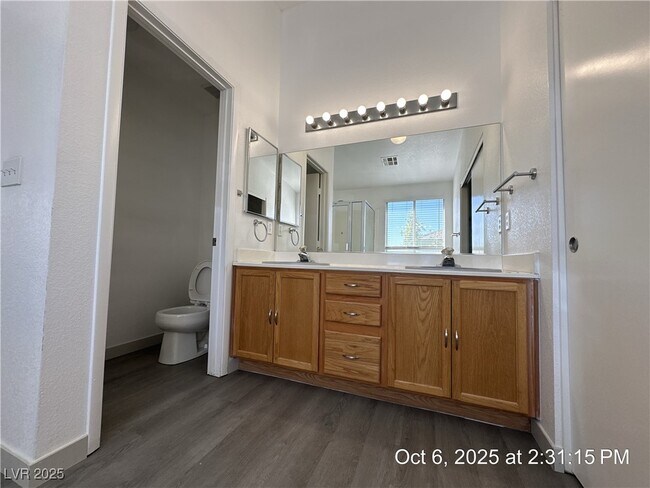 Building Photo - 5409 Mocine Elm Ct
