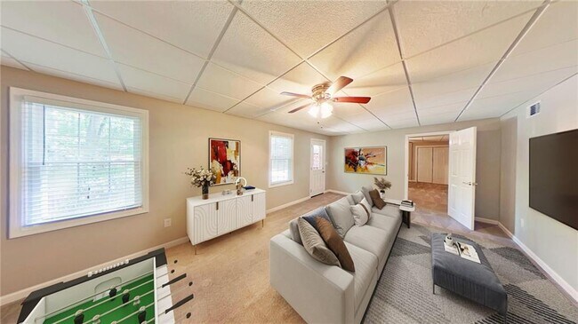 Building Photo - 11355 Vedrines Dr