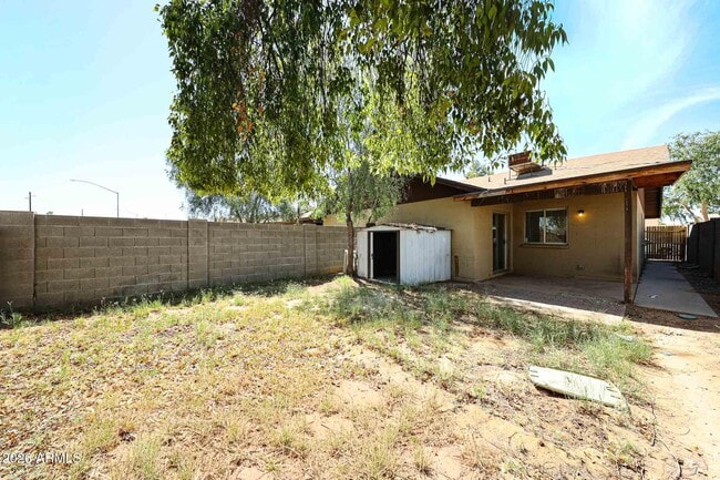 Building Photo - 3238 E Calypso Ave