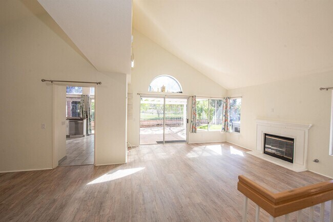 Building Photo - 11323 Caminito Bracho