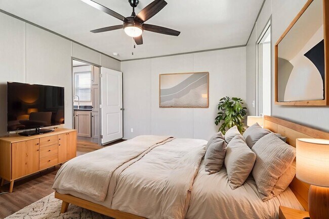 Building Photo - 217 Timothy Trl