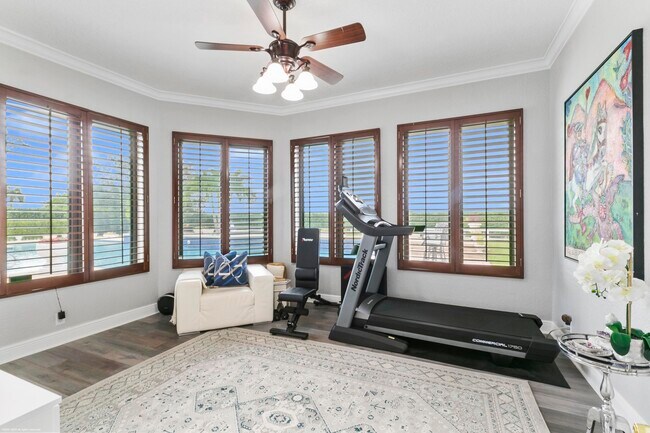 Building Photo - 3900 Fieldview Way