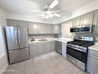 Building Photo - 53 Grassmere Ct