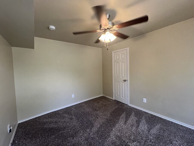 Building Photo - 2218 16th St