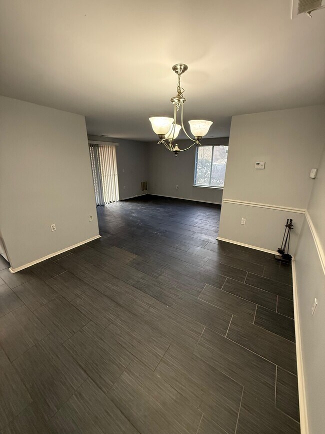 Building Photo - 13200 Chalet Pl