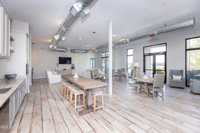 Building Photo - Fully furnished luxurious waterfront condo at The Inlet!