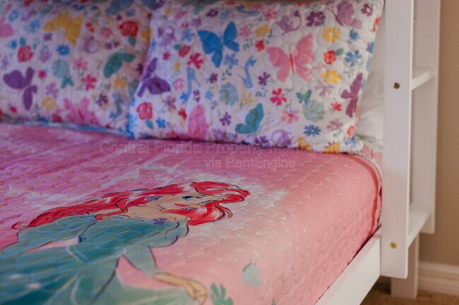 Building Photo - 5552 Misty Oak Cir