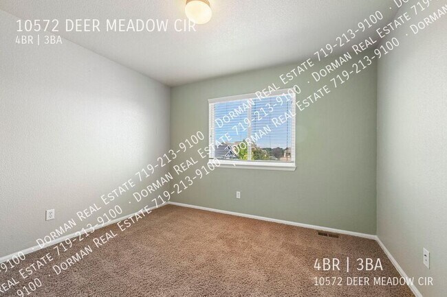 Building Photo - 10572 Deer Meadow Cir
