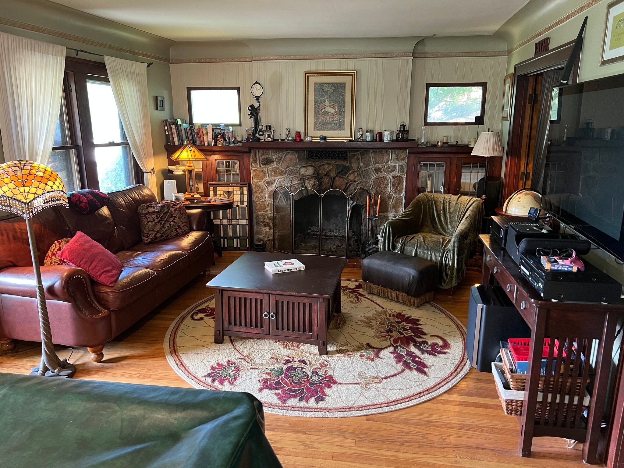 Building Photo - 903 E Lincoln Ave