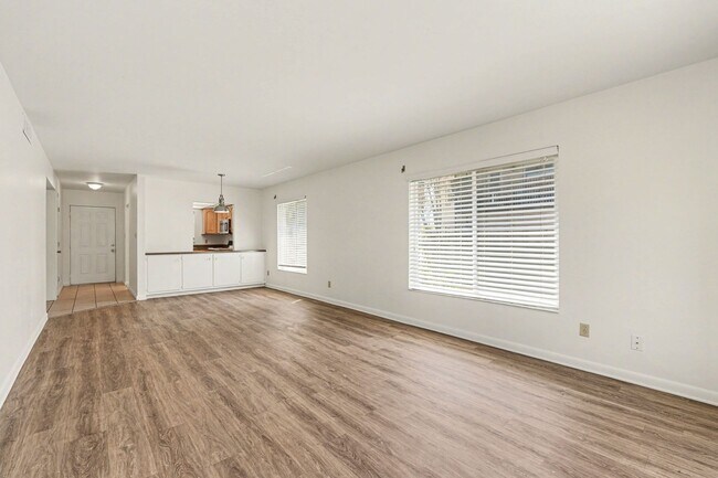 Building Photo - Must see 1st floor, end unit with lots of natural light in St Lucie Gardens.