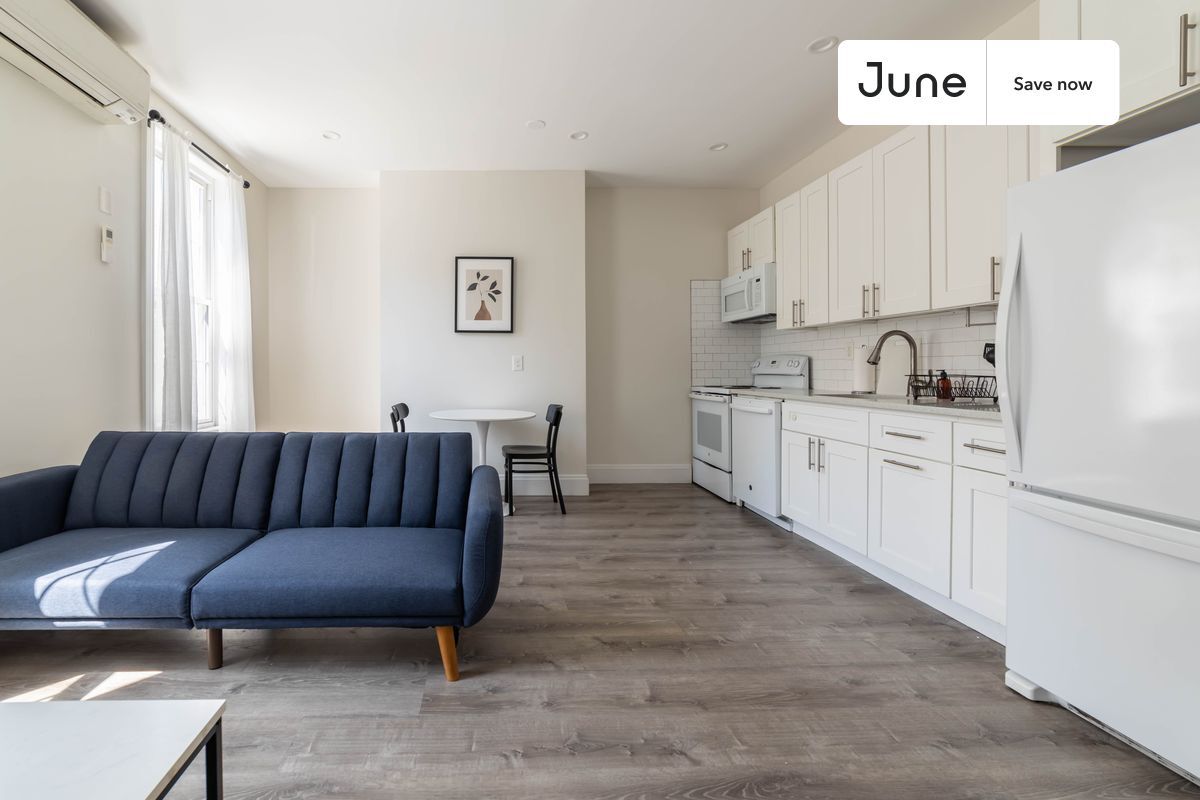 Building Photo - 39A Broome St