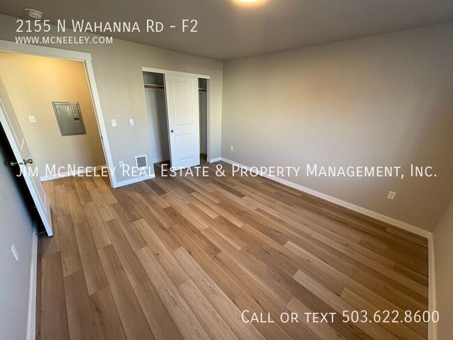 Building Photo - 2155 N Wahanna Rd