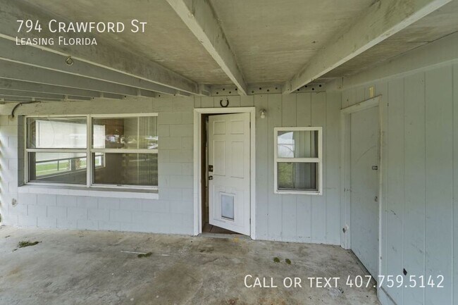 Building Photo - 794 Crawford St