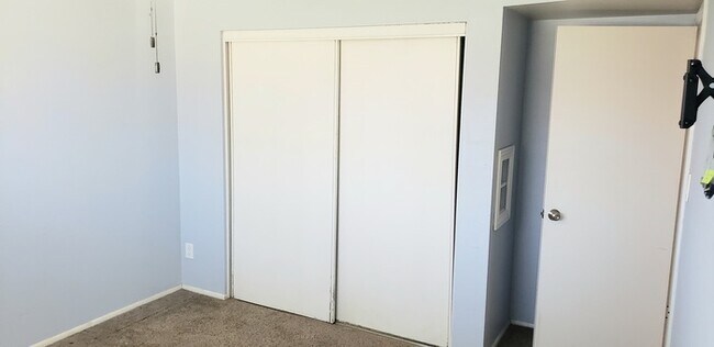 Building Photo - Wonderful Continental East home in Tempe!!