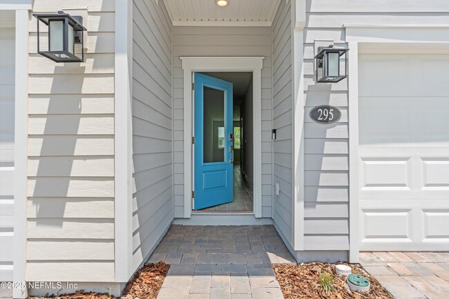 Building Photo - 295 Cherry Elm Dr