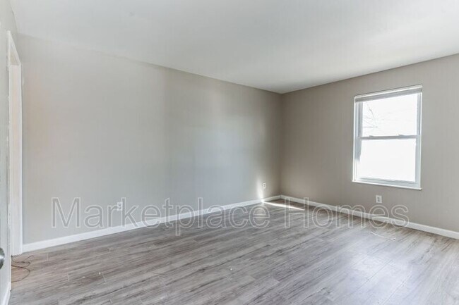 Building Photo - 14537 Greencastle Dr