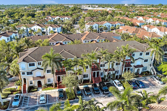 Building Photo - 323 Bayfront Dr