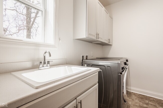Building Photo - 16016 Viking Lair Rd