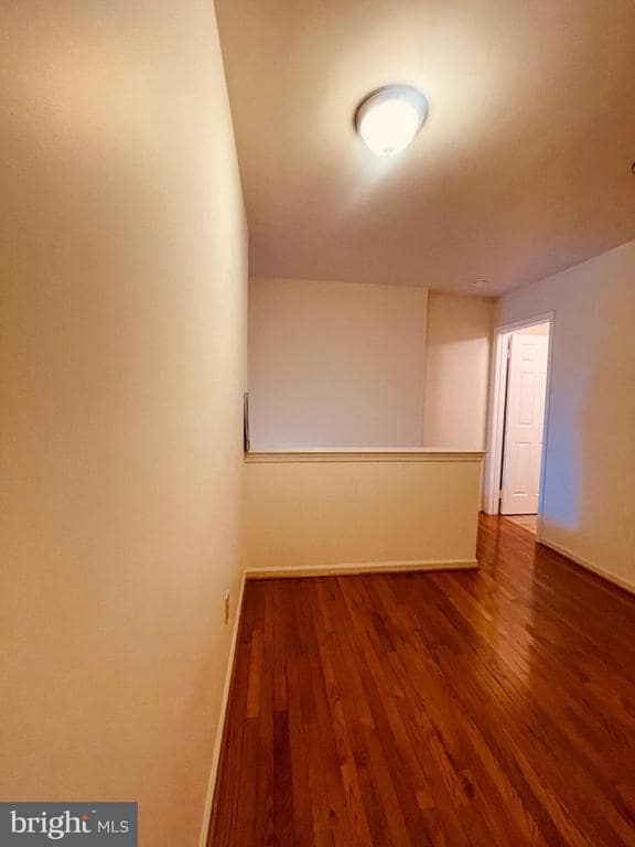 Building Photo - 404 Navaho Dr