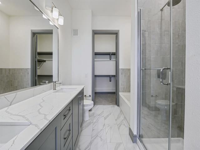 Building Photo - 2700 Old Denton Rd