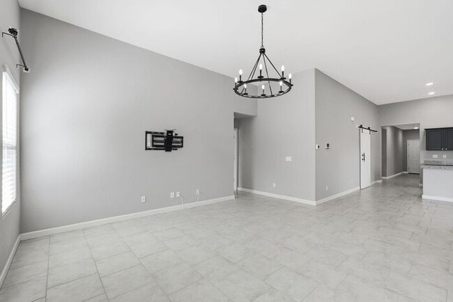Building Photo - 9684 N Texas Ebony Ln