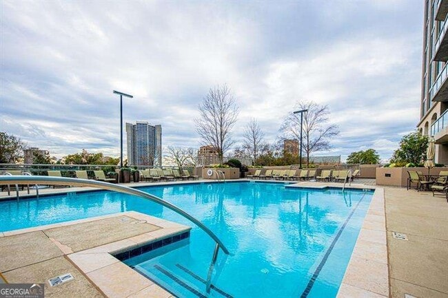 Building Photo - 2795 Peachtree Rd