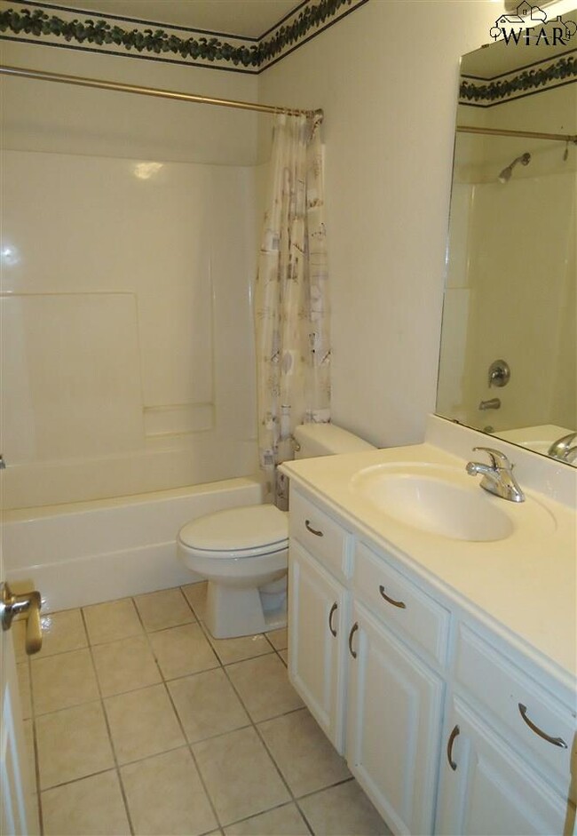 Building Photo - 6018 Van Dorn Dr