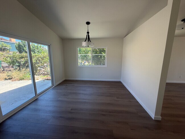 Building Photo - 7520 Woodbine Way