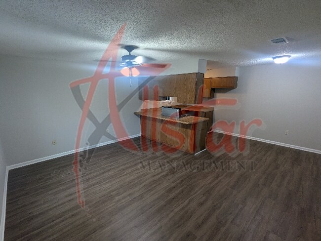 Building Photo - 8061 Martha Ann Ln