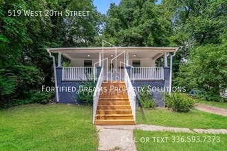 Building Photo - 519 W 20th St