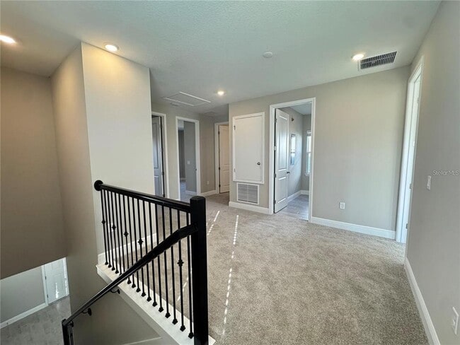 Building Photo - 16848 Hamlin Vis Aly