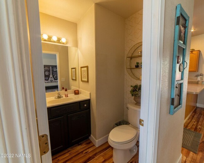 Building Photo - Westside 4 Bed, 2.5 Bath House with A/C & 2-Car Garage Near NAU & CCC! Students & Pets OK! Aug 10th!