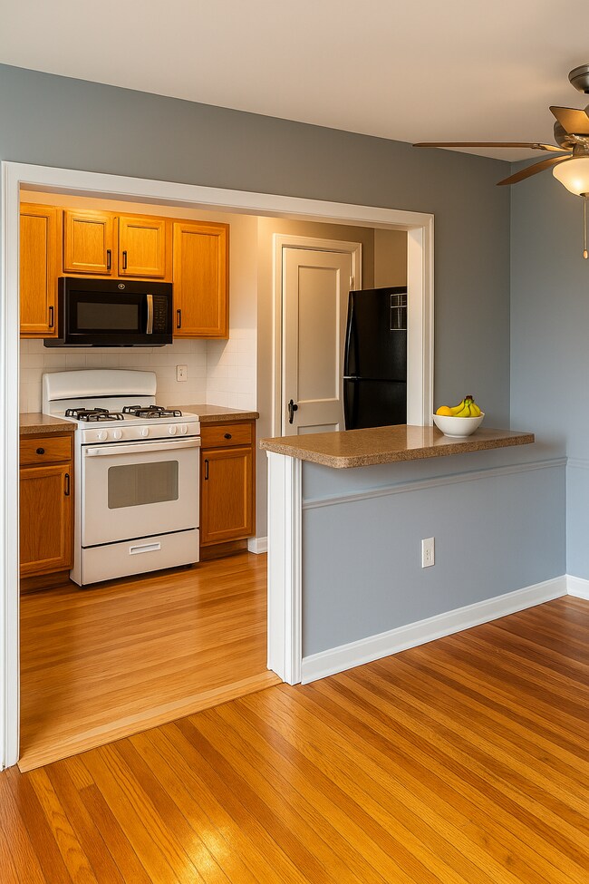 Building Photo - 229 Higbee St