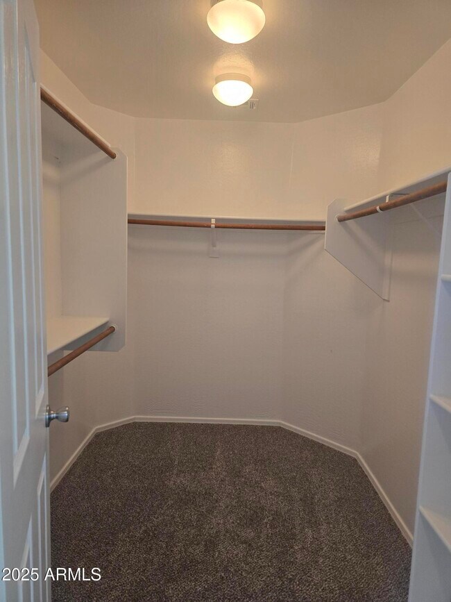 Building Photo - 2644 E Megan St