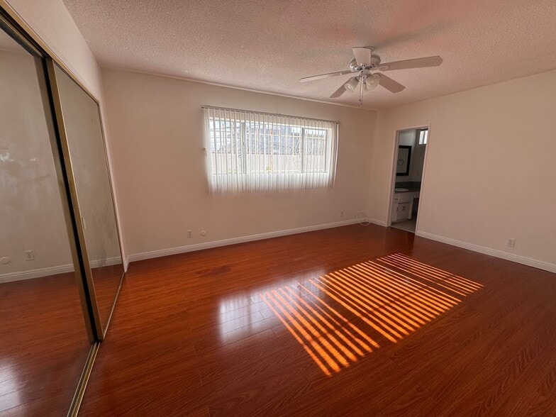 Building Photo - 1065 S Holt Ave