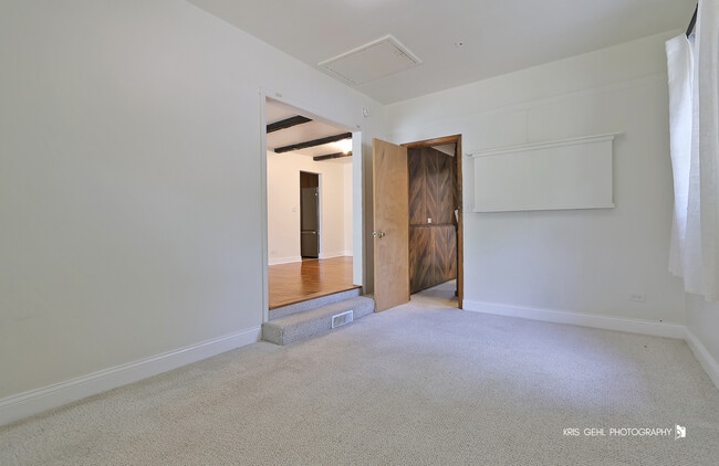 Building Photo - 455 Morgan Ln