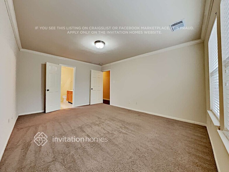 Building Photo - 911 Red Alder Cir
