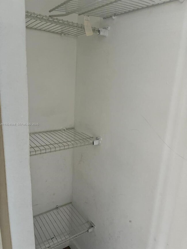 Building Photo - 3003 NW 45th St