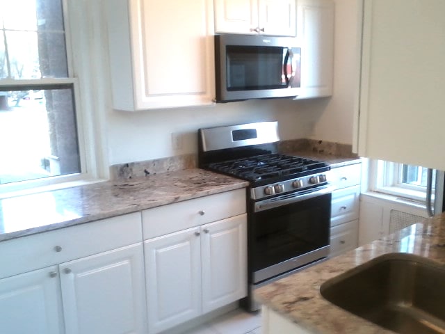 Primary Photo - 1999 Commonwealth Ave