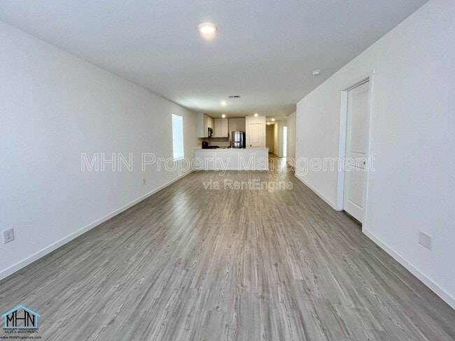 Building Photo - 12931 Kathleen St