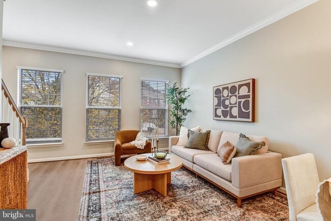 Building Photo - 12527 Heykens Ln