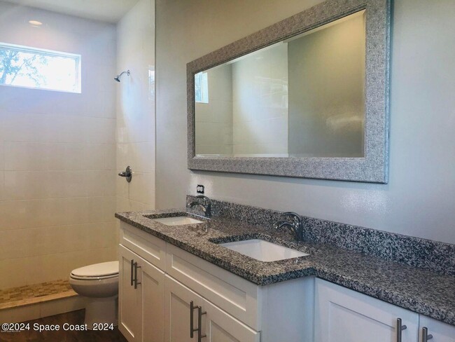 Building Photo - 1 Artemis Blvd