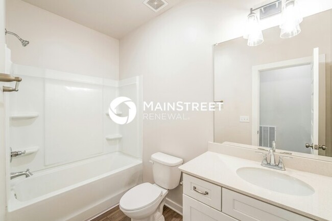 Building Photo - 4 Bedroom Pet-Friendly Home in Odenville, AL with Main Street Renewal