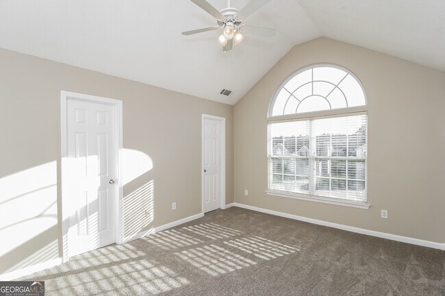 Building Photo - 3005 Weeping Willow Way