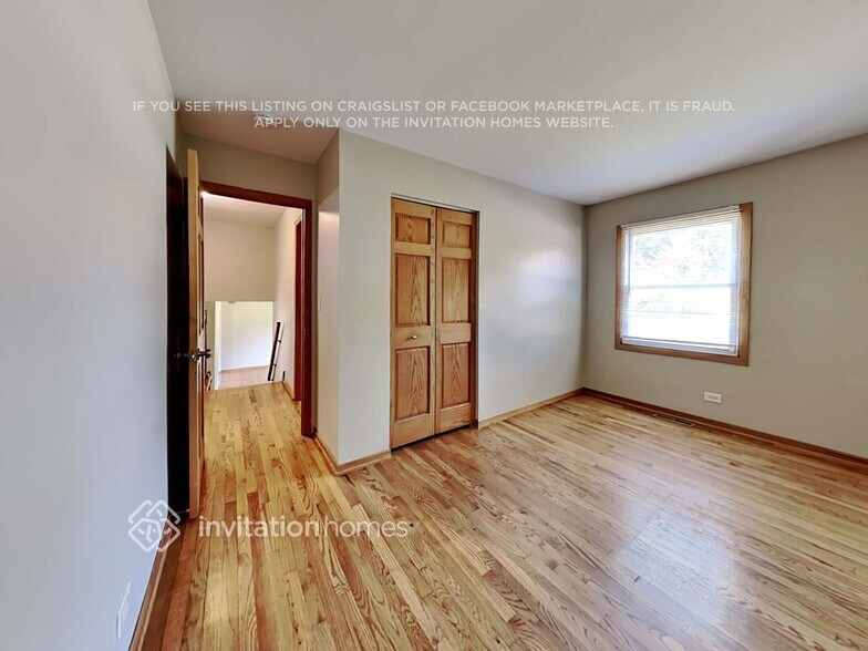 Building Photo - 5015 Prairie Ave
