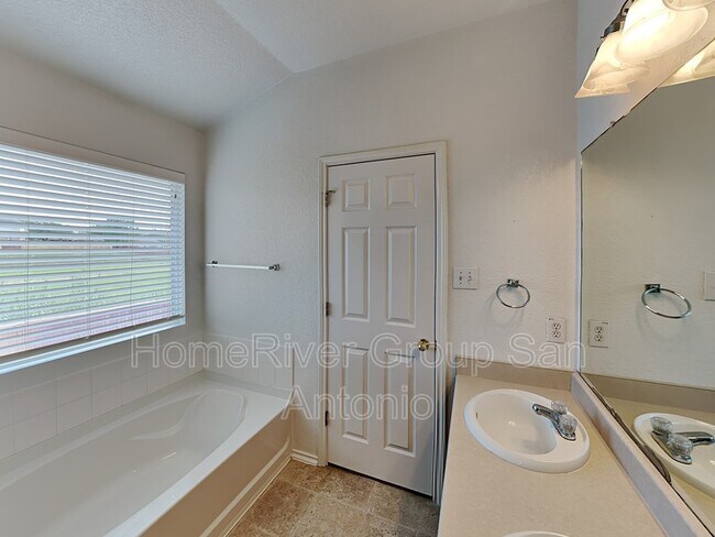 Building Photo - 6426 Indigo Forest