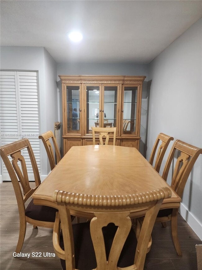 Building Photo - 1371 NE 144th St