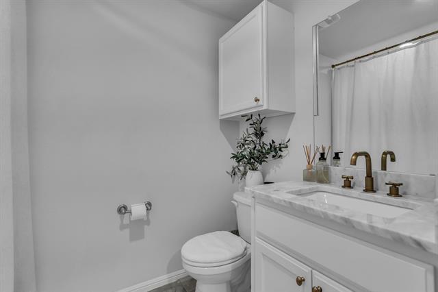 Building Photo - 16616 Portage St